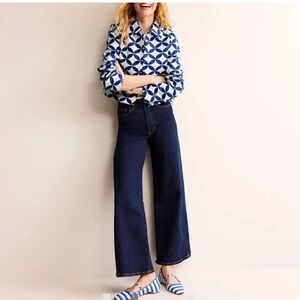 Boden Fitted Occasion Jacket Blue and White Geometric Pattern